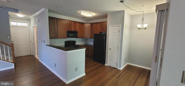 Building Photo - 43840 Hickory Corner Terrace Unit 114