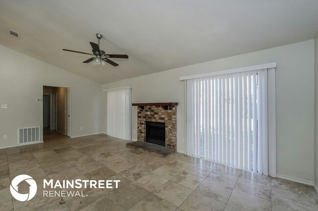 Photo - 3805 Big Leaf Ln