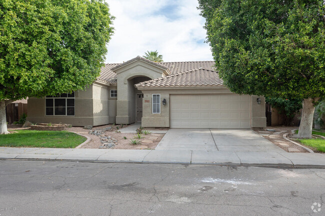 Building Photo - 966 W Citrus Way Rental