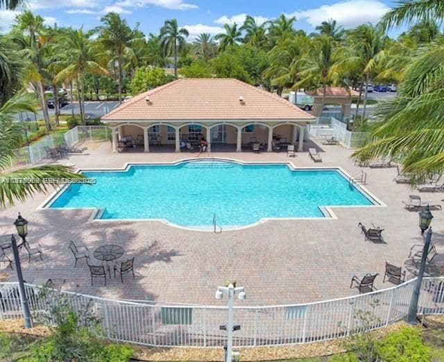 Photo - 8344 SW 27th St