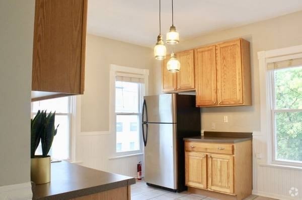 Building Photo - 2401 N Frederick Ave Unit 2401 Rental