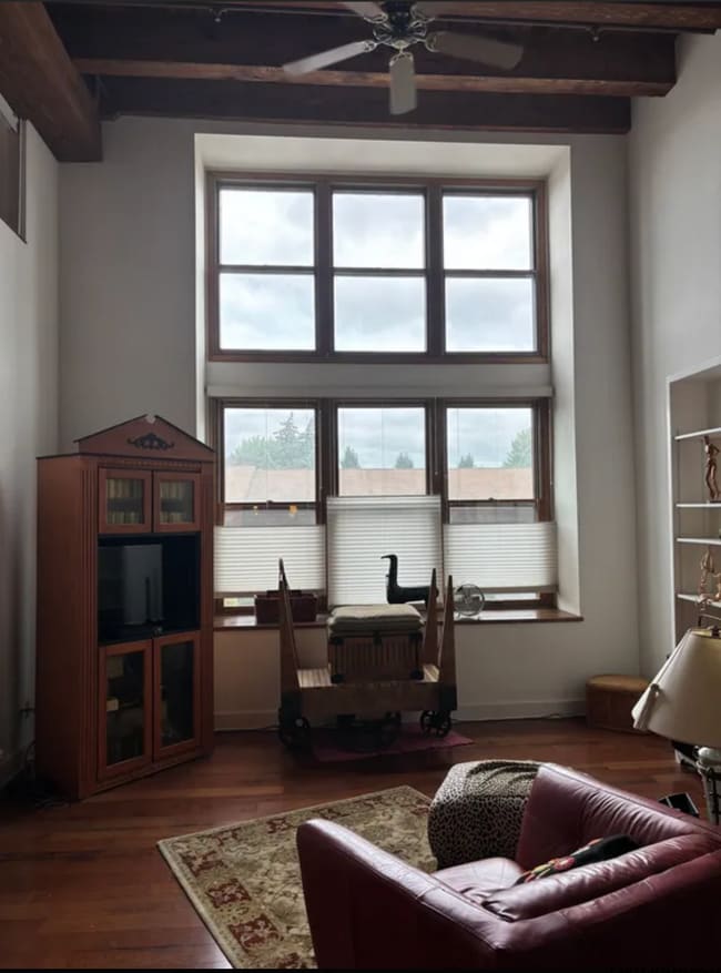 Building Photo - 1545 Arboretum Dr