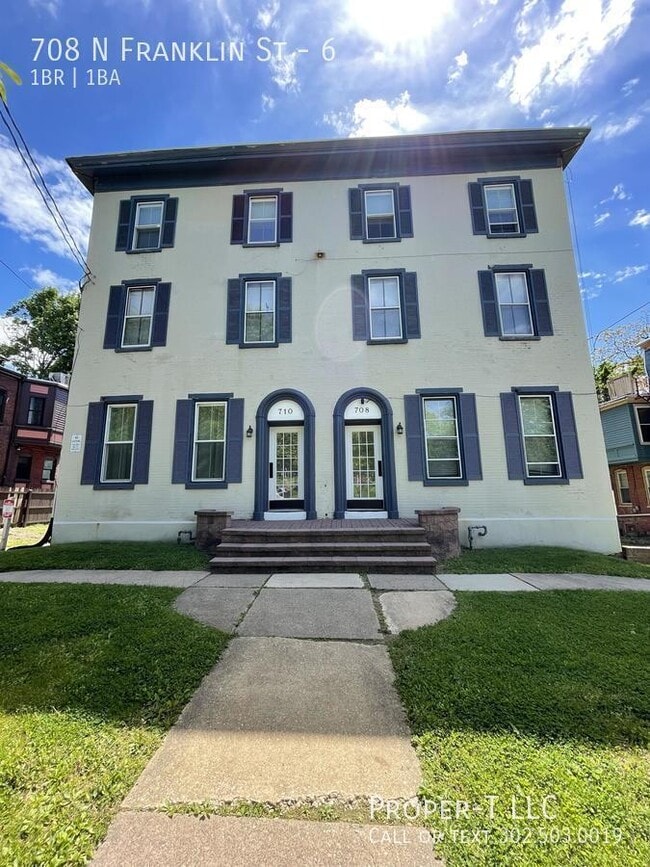 Building Photo - 708 N Franklin St Unit 6