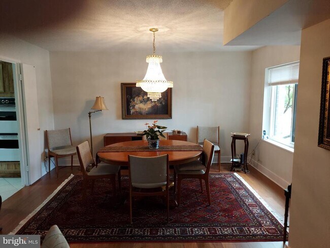 Photo - 8340 Greensboro Dr Unit 221