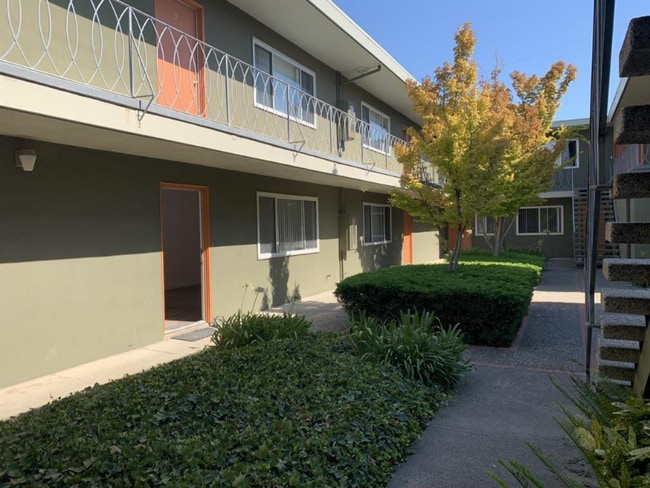 Photo - 316 Alida Way Unidad 1