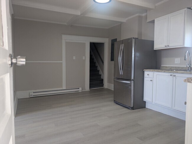 Photo - 500 Marion St