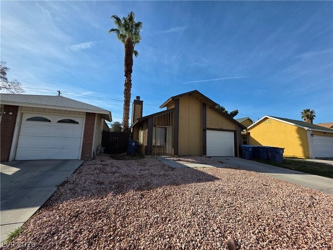 Photo - 5483 Requa Ave