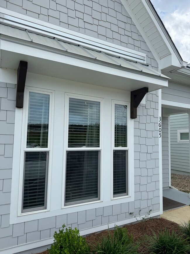Photo - 3605 Meadow Vista Ln