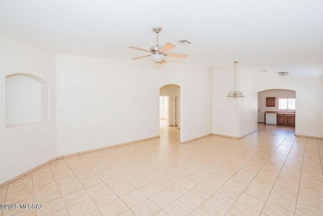 Photo - 5009 S Park Ave