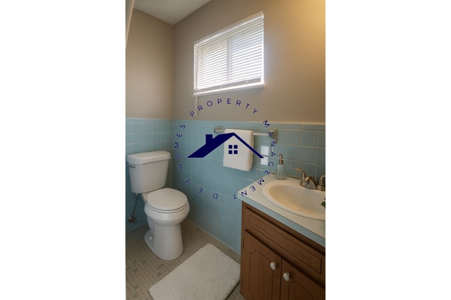 Photo - 3058 Gloria St