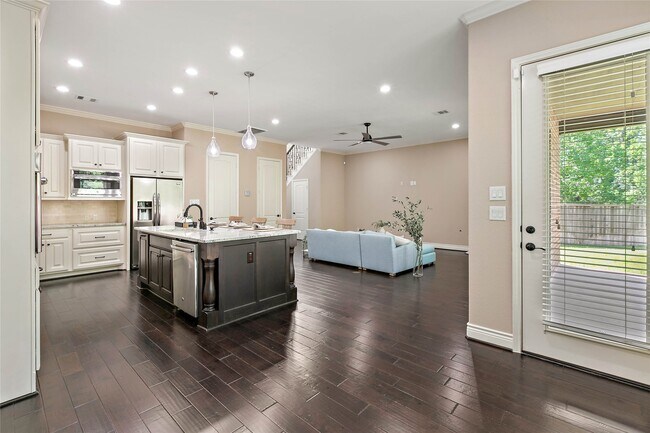 Photo - 68 Daffodil Meadow Pl