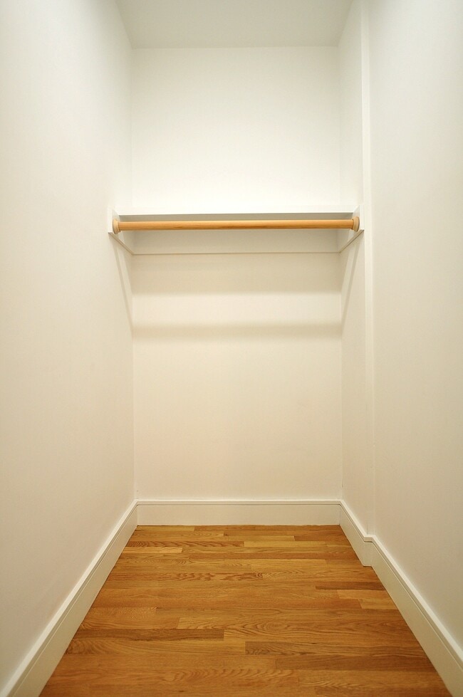 Photo - 875 Beacon St Unidad 12H