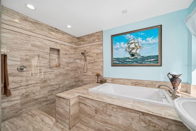 Photo - 365 N Spaulding Cove