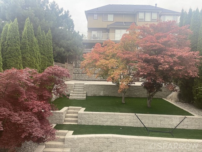 Photo - 2635 Sandstone Cres