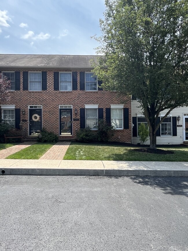 Building Photo - 4169 Kittatinny Dr Rental