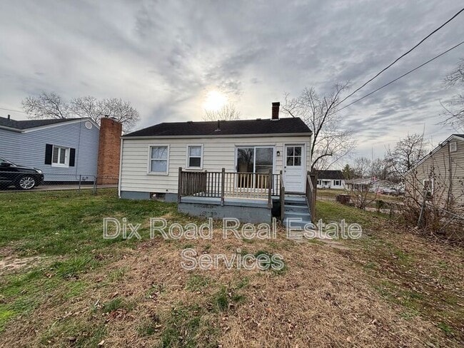Photo - 2309 Byron St