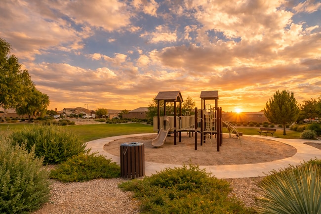 Photo - 272 W Satinka Dr