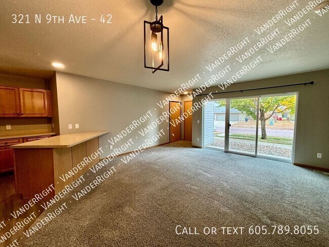 Updated Walk-Out 2 Bedroom Apartment! - Updated Walk-Out 2 Bedroom Apartment! Unit 42