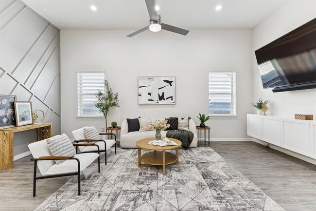 Photo - 7808 Glover Dr