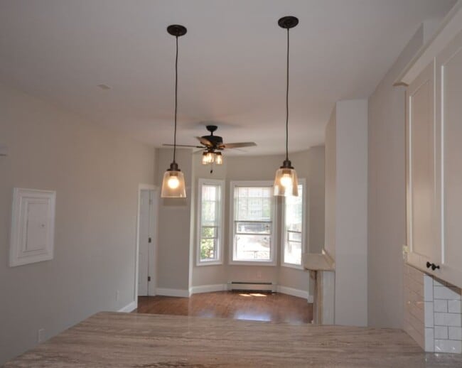 Photo - 12 Chelsea St Unit 2