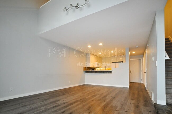 Building Photo - 1 Broadway Unit 302