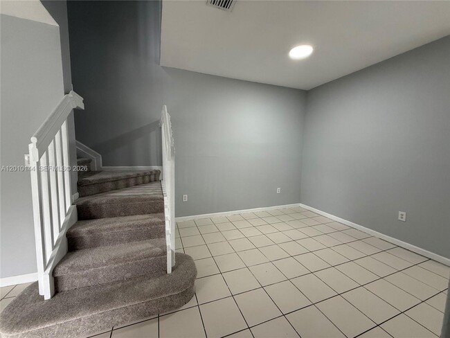 Photo - 2458 SE 15th Pl Unit 341