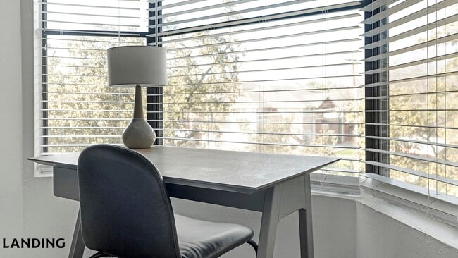 Photo - 1071 Clayton Ln Unidad M1424