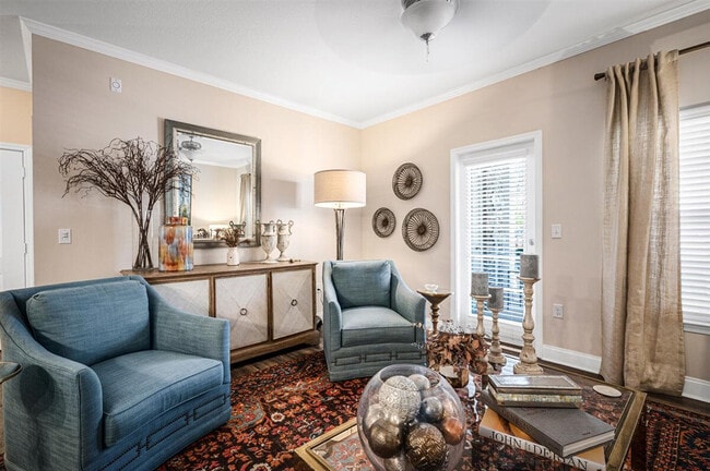 Photo - Bowman Station