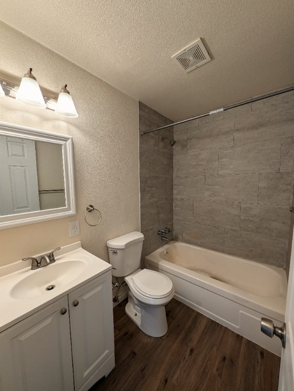 Photo - 618 Gambell St Unit 11