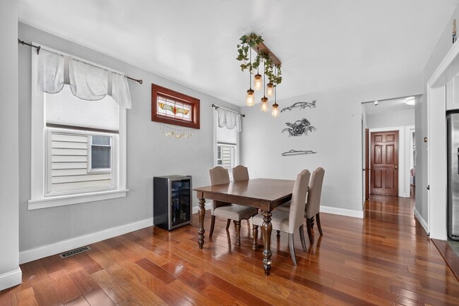Photo - 166 Woodridge St Unit 1