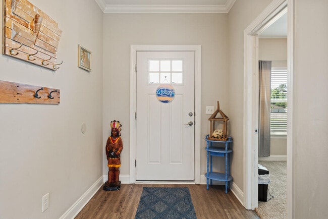 Photo - 809 Whispering Creek Ave