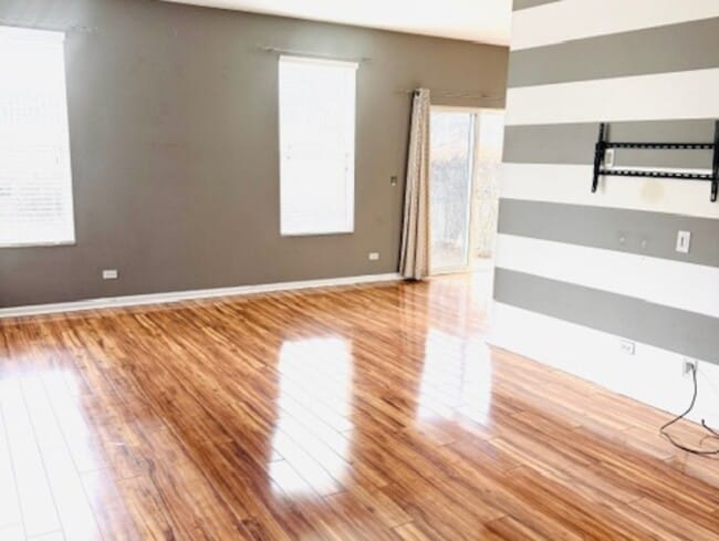 Photo - 4055 Blackstone Dr