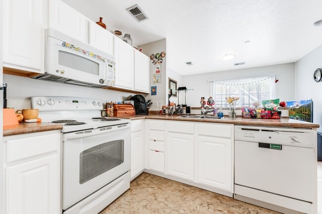 Photo - McLane Apartments