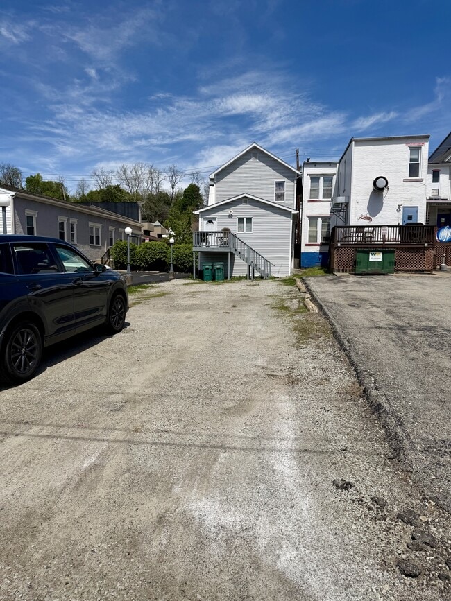 Photo - 224 W Otterman St