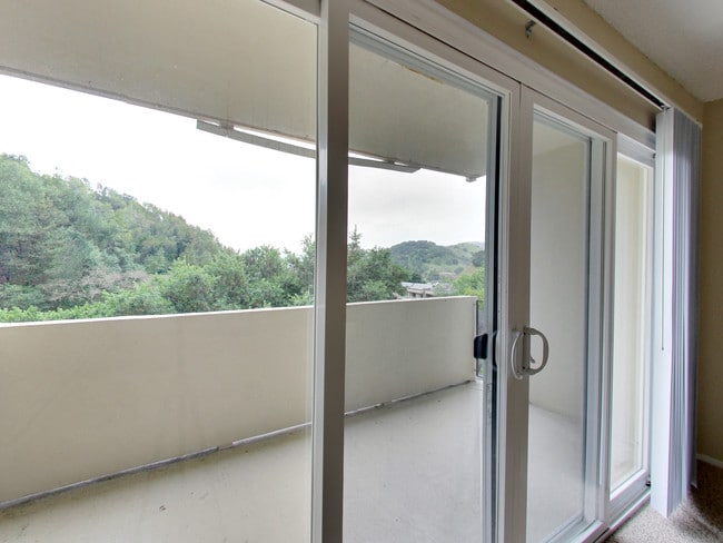 Balcony/ patio