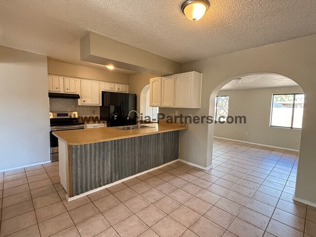 Photo - Four Bedroom Home Located in East Tucson Neighborhood