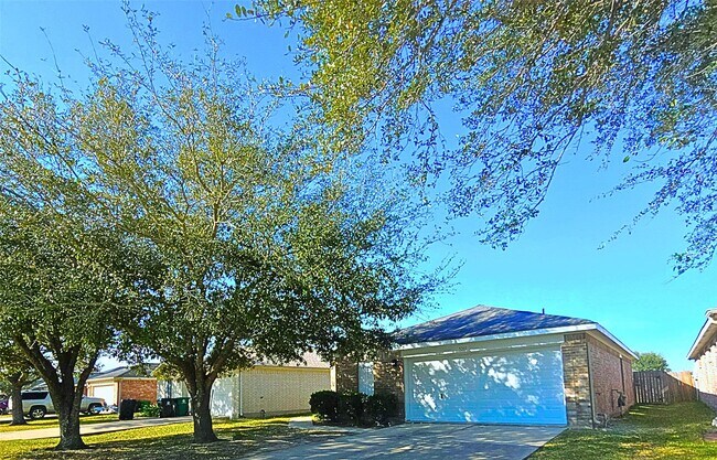 Photo - 5203 Panay Park Dr