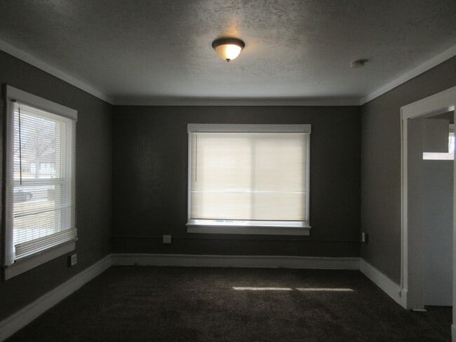 Photo - 431 N 300 W