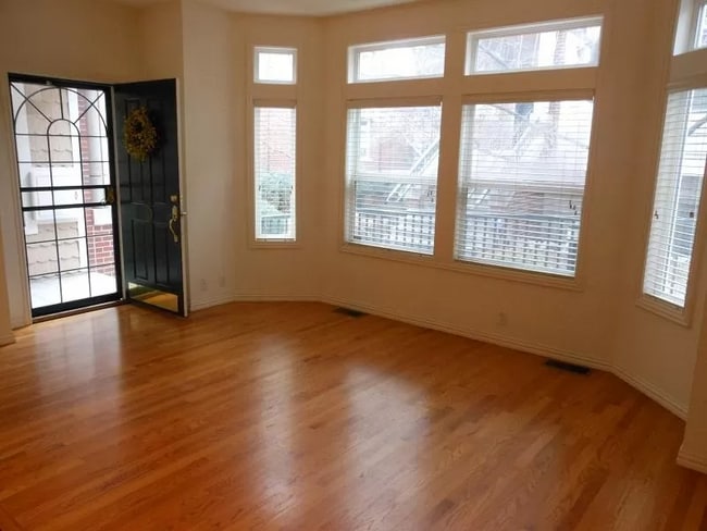 Photo - 31 Jackson St Unidad D