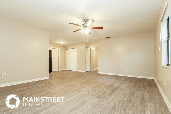 Photo - 672 28th Ave S