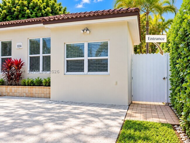 3884 NW 2nd St Unit 1