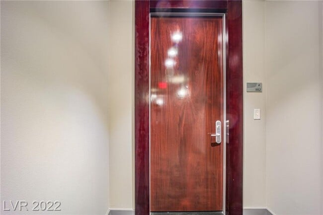 Photo - AMAZING - VIEWS, 2 TERRACES, FULLY FURNISHED AND READY FOR MOVE IN!!!