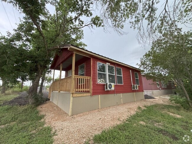 Building Photo - Picasso Unit B Rental