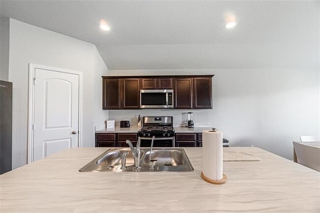 Photo - 5126 Morava Ln