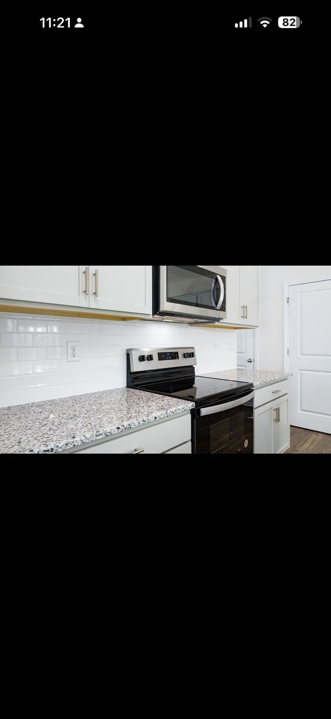 Photo - 103 Mable Leaf Ln