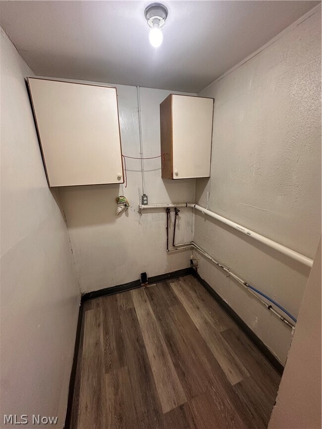 Photo - 1495 Wildon Ave