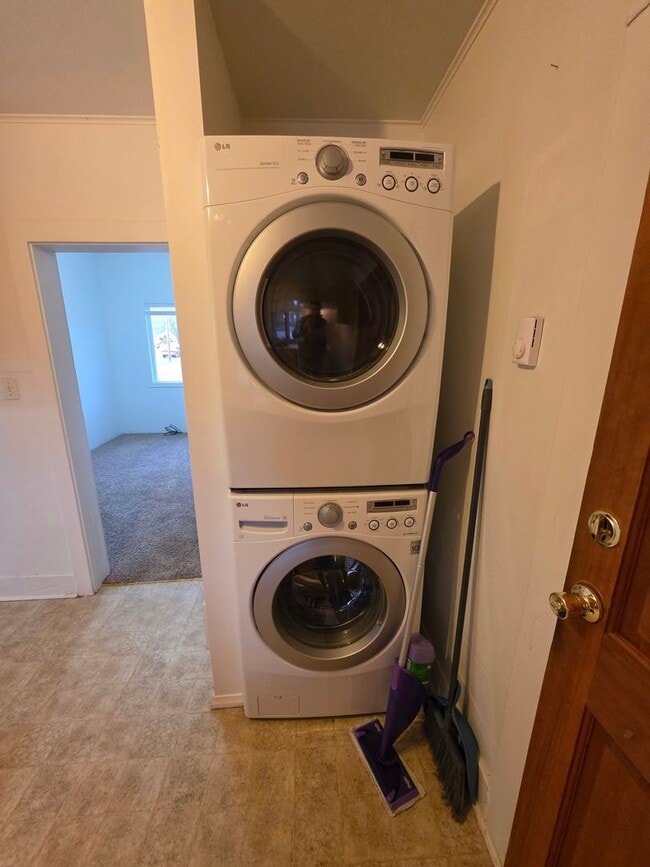 Photo - Charming older 2BDR/1BA Single-level home in Polson, MT