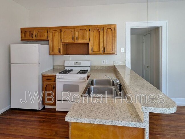 Photo - 2022 Dellwood Ave Unidad #1