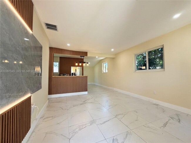 Photo - 1740 NW 126th St