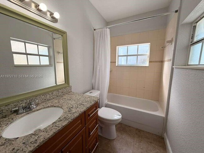 Photo - 2804 NW 7th Ct